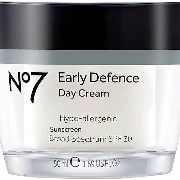 No7 Early Defence Day Cream SPF 30 Allergenic Broad Spectrum Moisturizing Cream - Picture 1 of 6